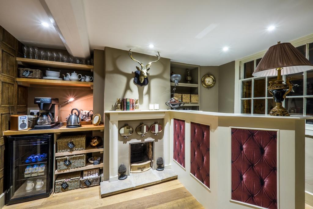 Stuart House Boutique Bedrooms Stow-on-the-Wold ภายนอก รูปภาพ