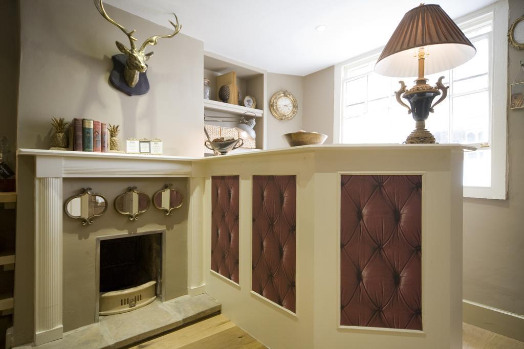 Stuart House Boutique Bedrooms Stow-on-the-Wold ภายนอก รูปภาพ