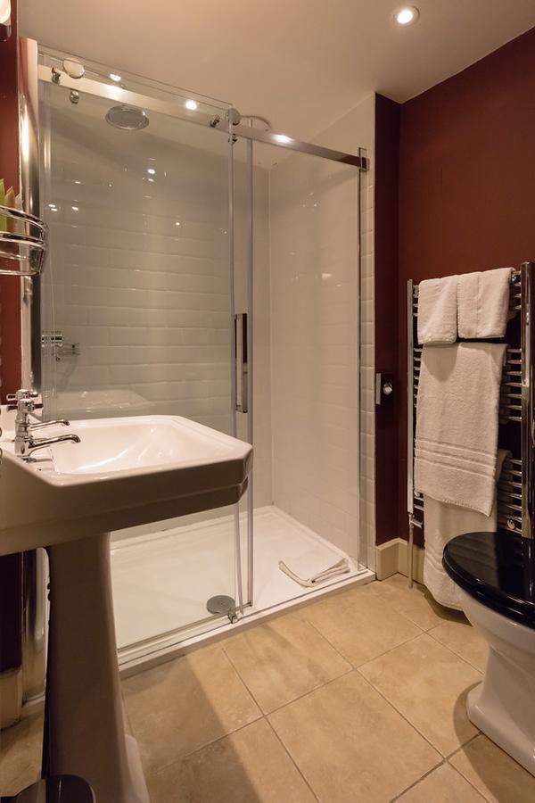 Stuart House Boutique Bedrooms Stow-on-the-Wold ภายนอก รูปภาพ